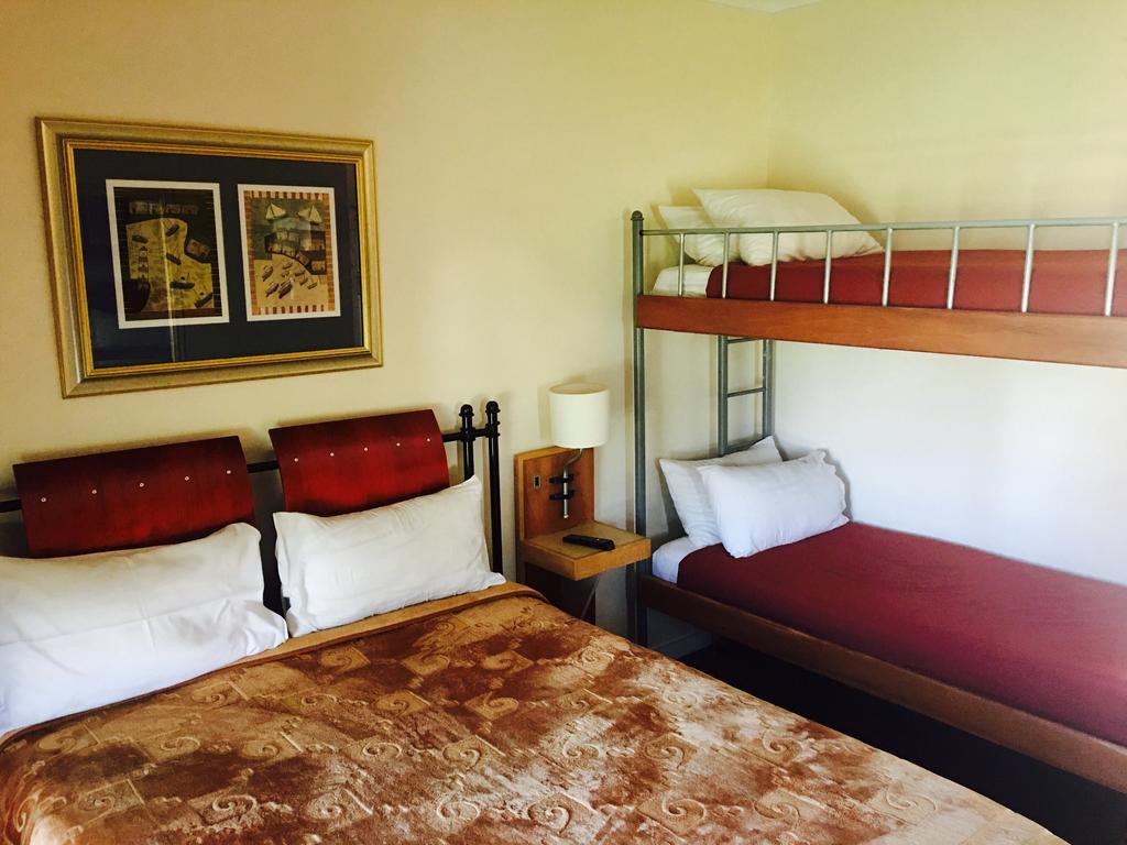Travel Inn Kroonstad Eksteriør bilde