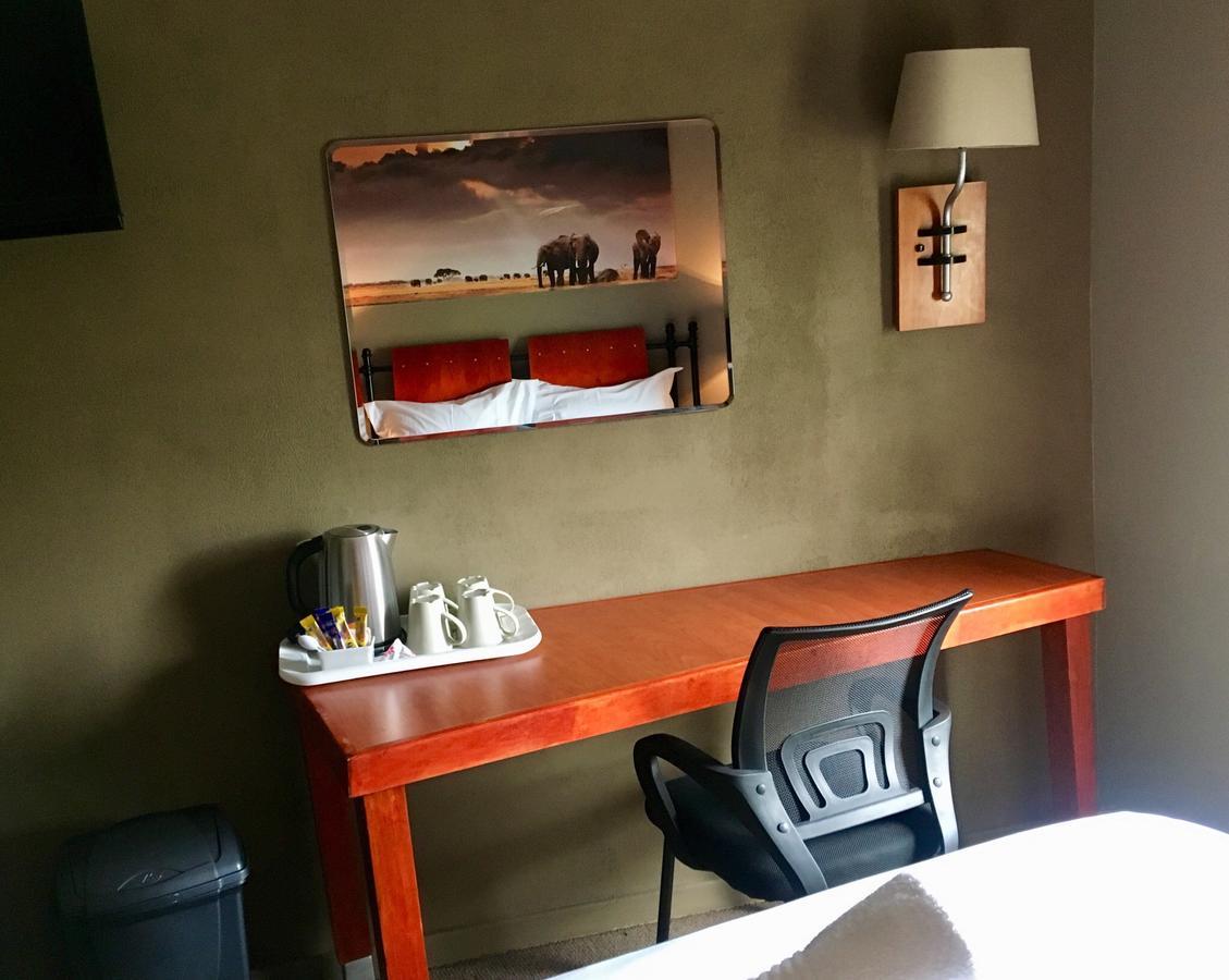 Travel Inn Kroonstad Eksteriør bilde